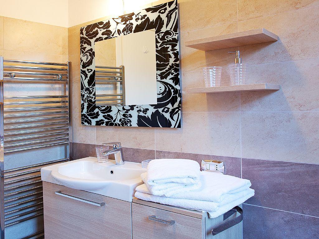 Apartment Bella Vista In Mezzegra With Pool Sleeps 6- By Italian Apartments Εξωτερικό φωτογραφία